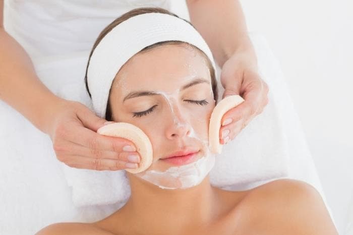 LIMPIEZA DE CUTIS O HIGIENE FACIAL