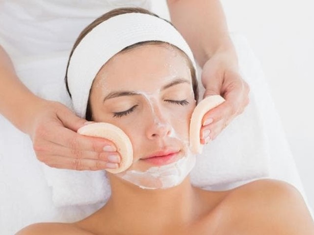 LIMPIEZA DE CUTIS O HIGIENE FACIAL